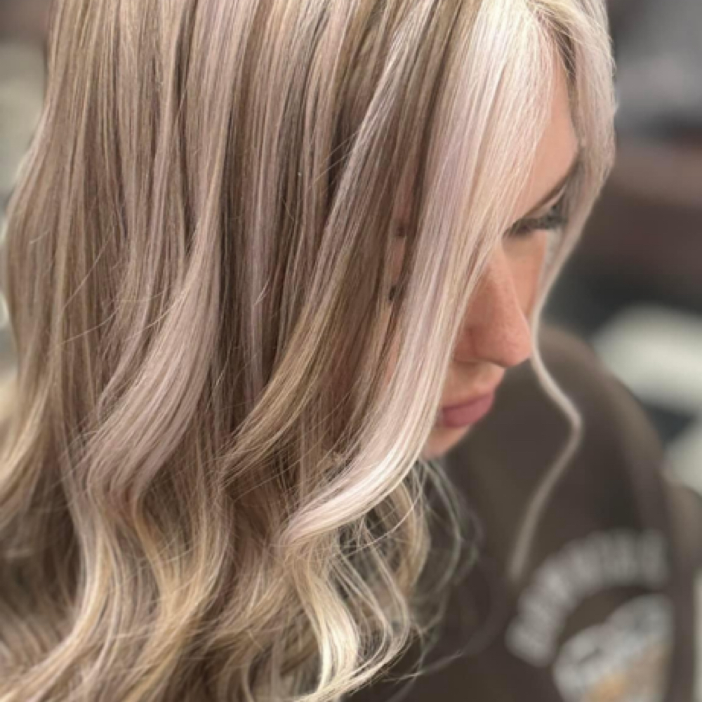Partial Blonding Service at Jenna Does My Hair in Hixson, TN