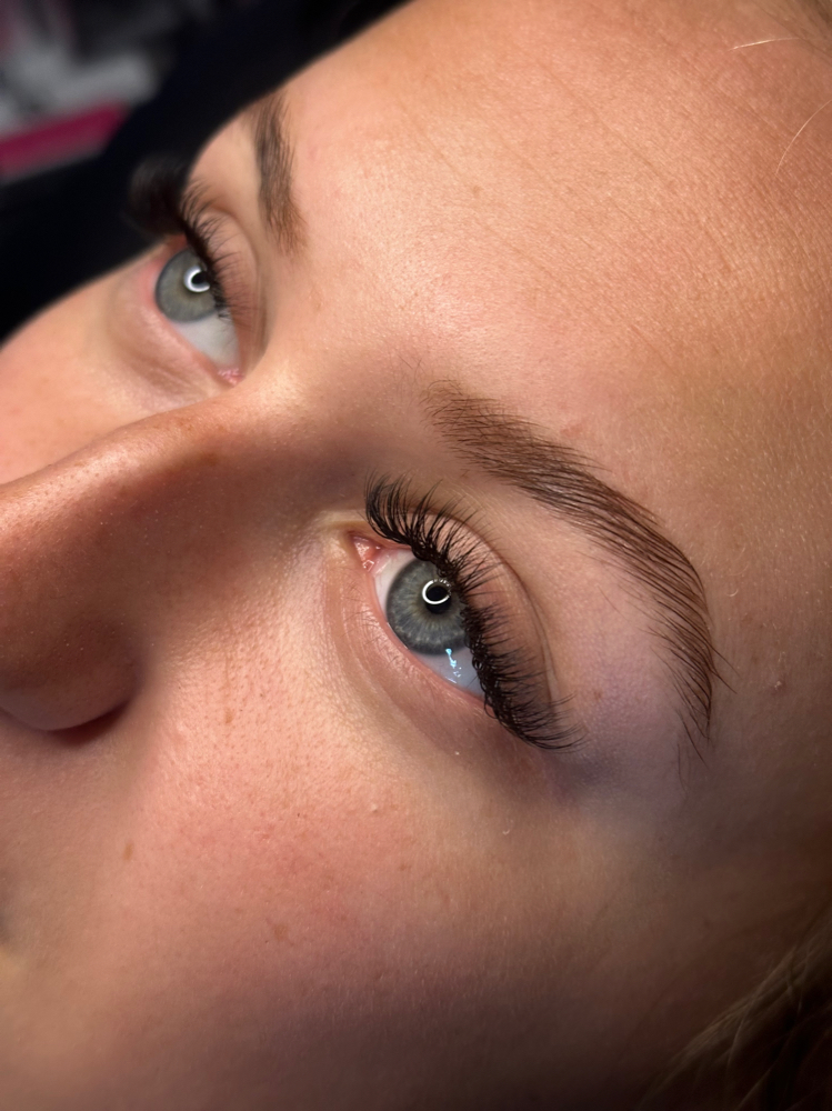 Lashes: Fill In MON+TUES ONLY)