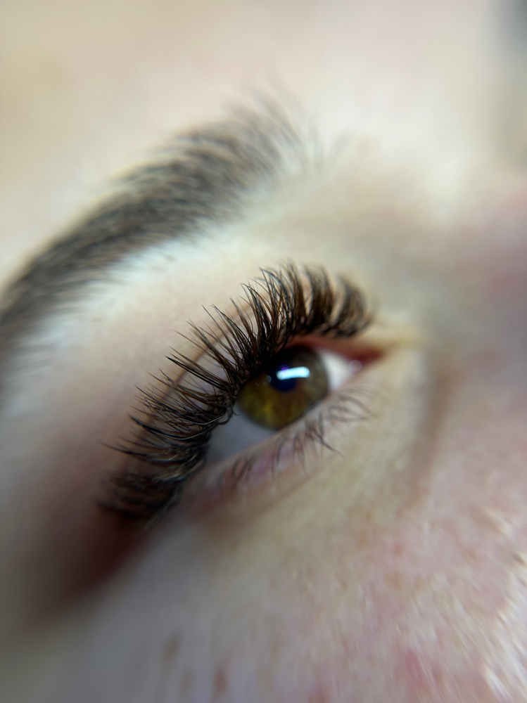 1.5 Hour Lash Extension Fill
