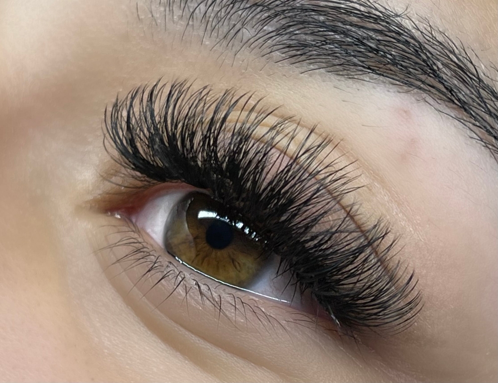 Hybrid Lash Extensions