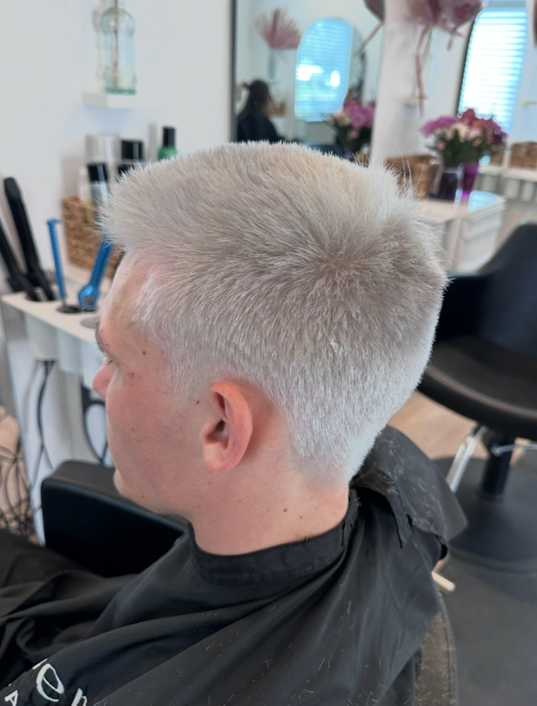 Short Hair Bleach