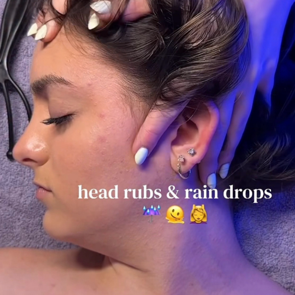 Warm Oil Scalp Massage at Radiant Beauty By Selene in Fresno, CA