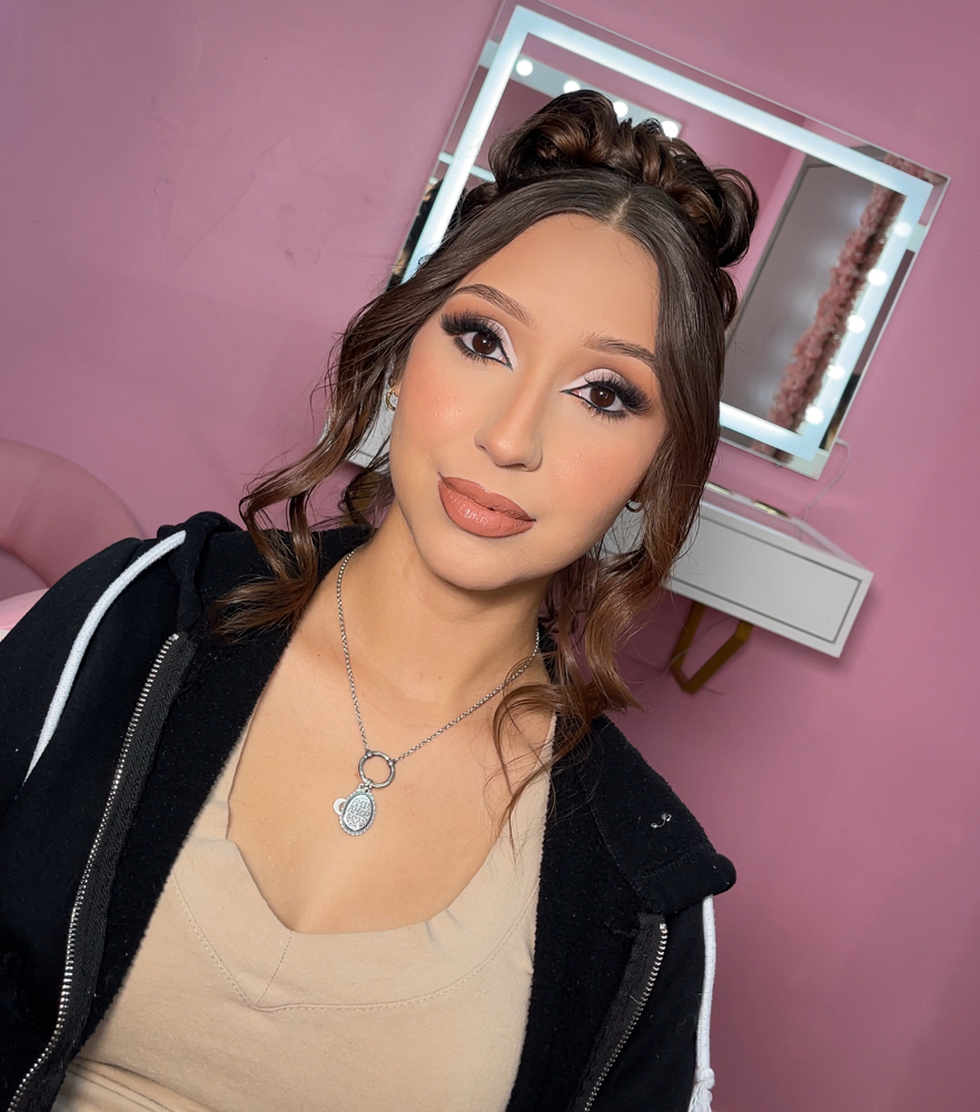 Social Makeup
