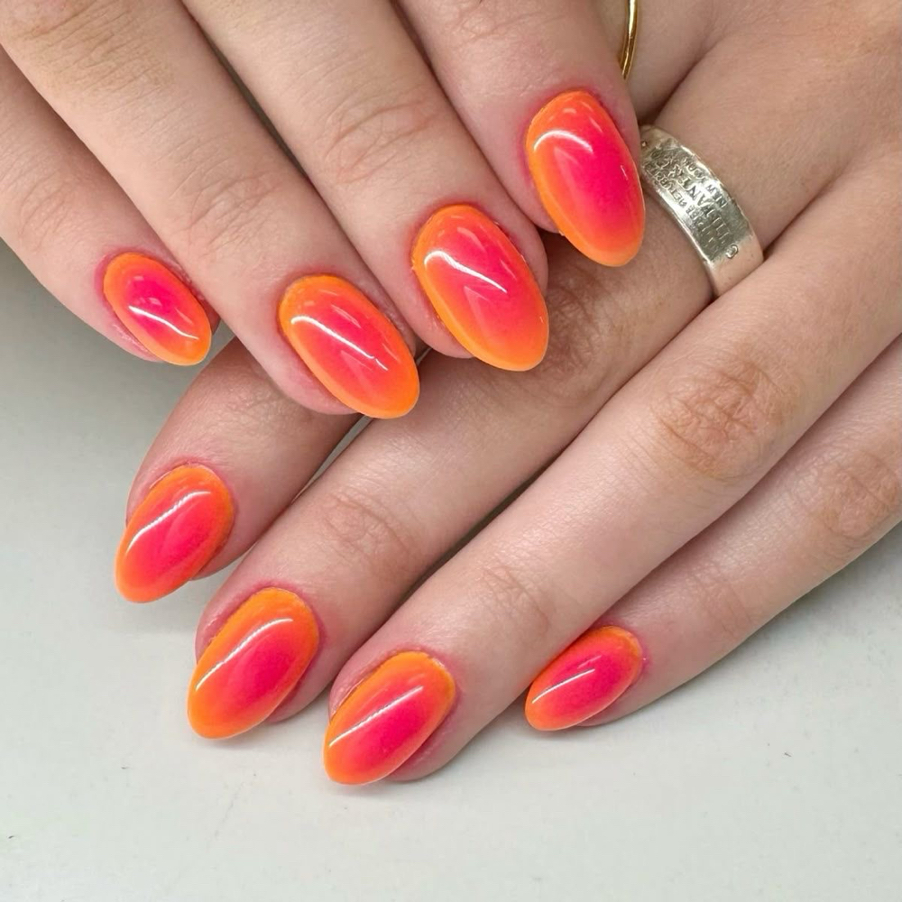 Minimal Design at Buff Babe Nail Studio in Las Cruces, NM