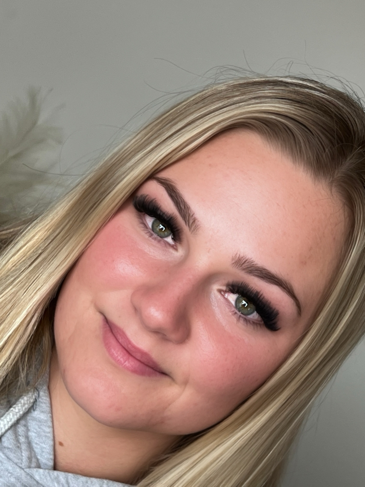 Full Set Lash Extensions