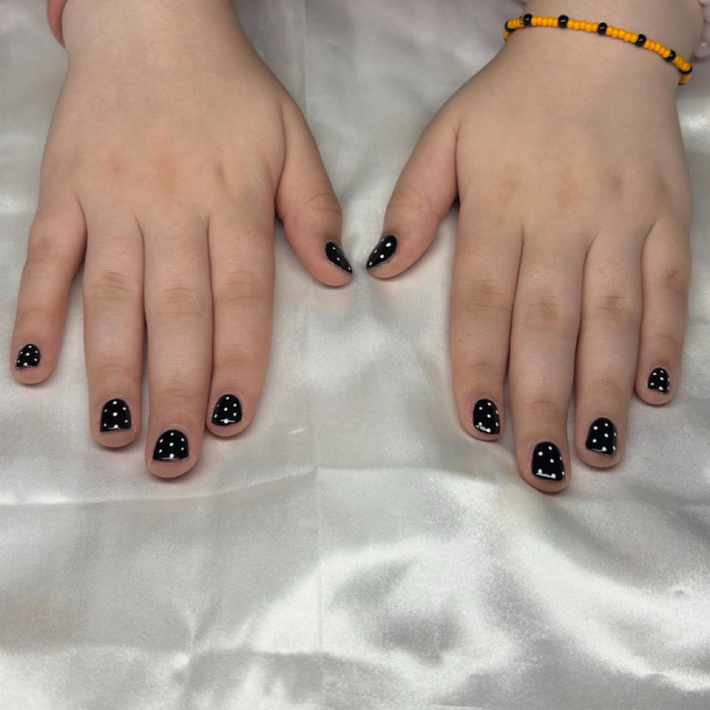 Gel Manicure at Dream Nails LLC in Maeystown, IL