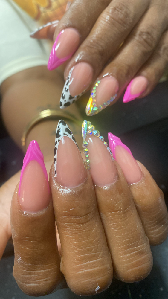 Freestyle Set (l/lx) at THE NAILARY in CHEEKTOWAGA, NY