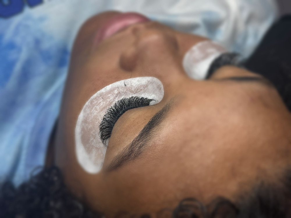 YY Lashes Retoque at The Beauty Room YH in San Juan, PR