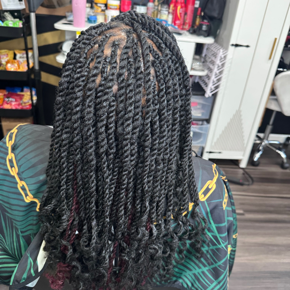 Kinky Twists at The Crown Garden in Jamaica, NY