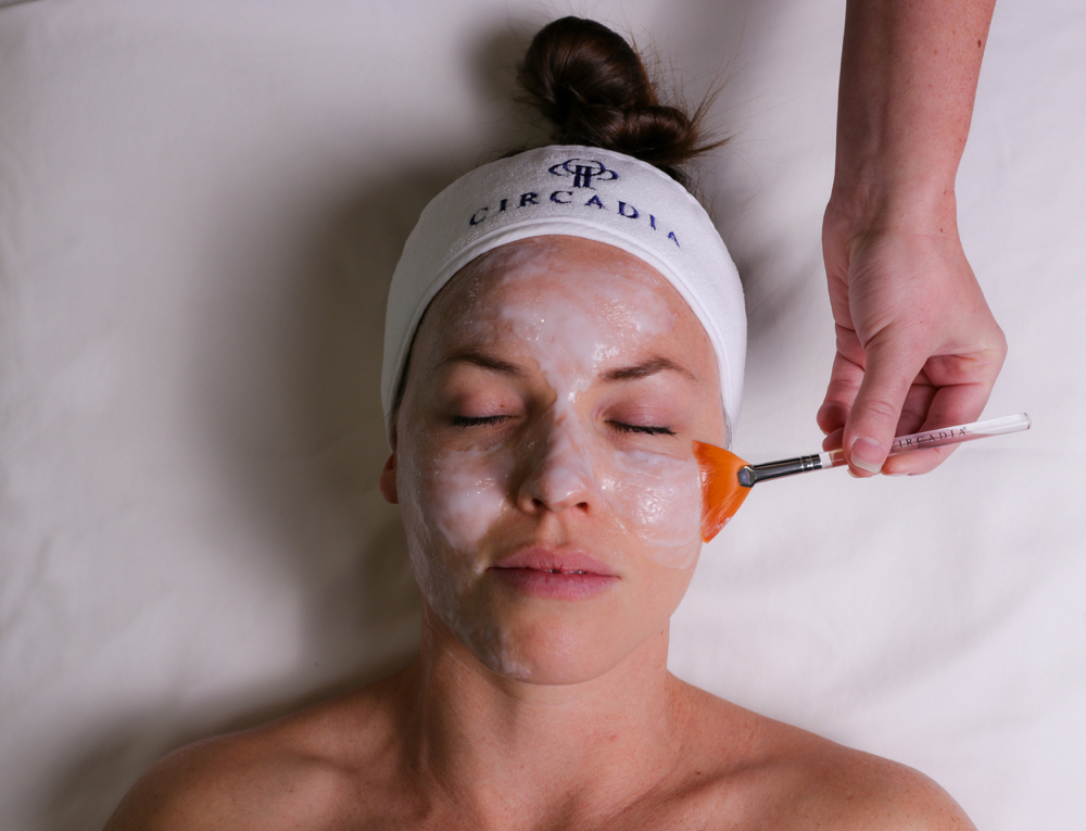 Deluxe Customized Facial