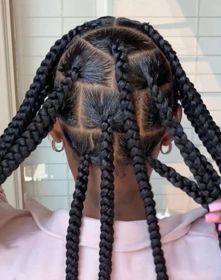 Jumbo  Knotless  Braids