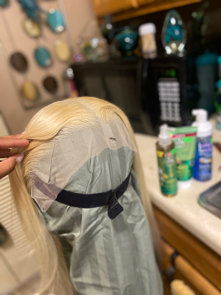 Wig customizing