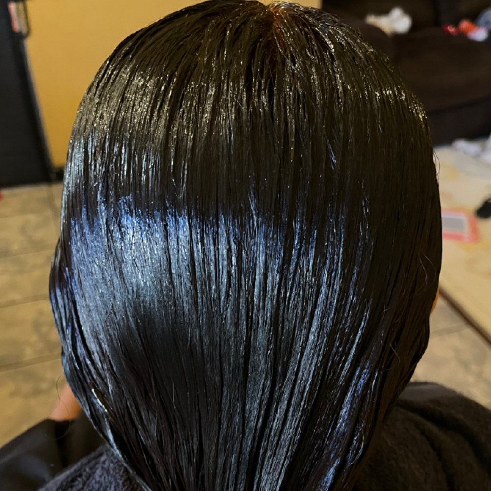 Toner/Gloss + Blowdry