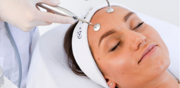 Dual Sculptor Facial