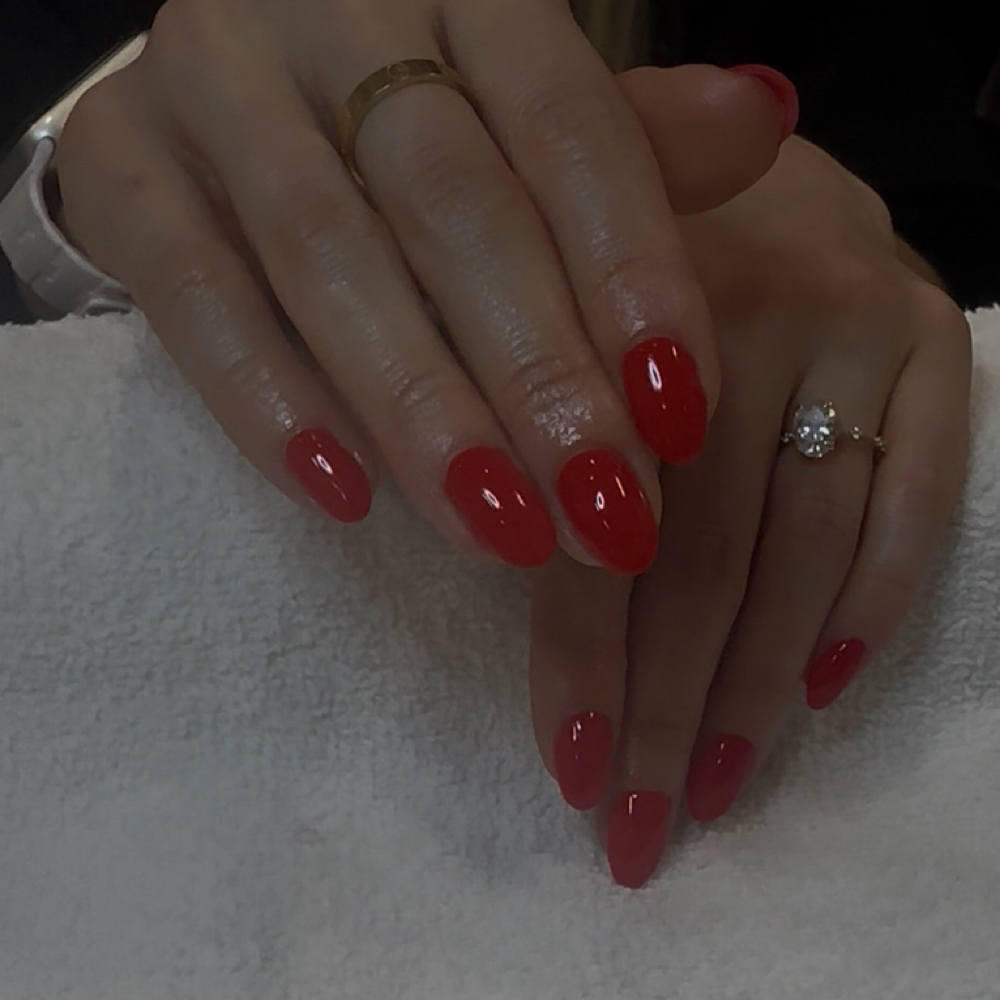 The Foundation Manicure