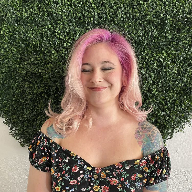 Vivid Custom colors at Melissa Kohl in Sandsprings, OK