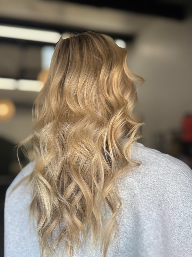 Full Glamorous Blonde