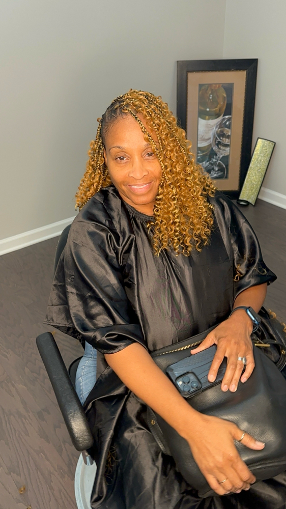 Medium Boho Knotless Bob