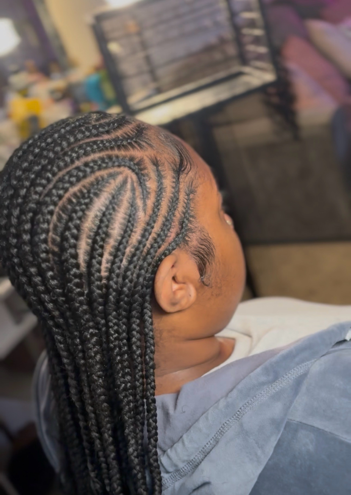 Small Straight Backs at Hair By La in Akron, OH