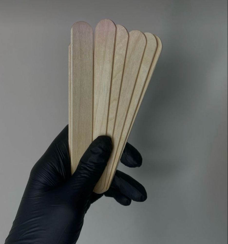 Eyebrow Wax at Salon Eden in Demotte, IN