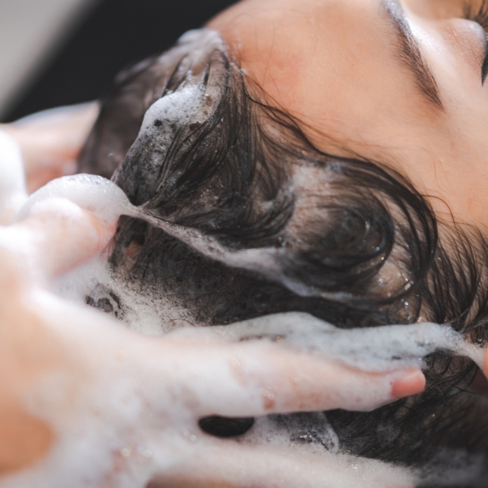 Shampoo And Blow Dry