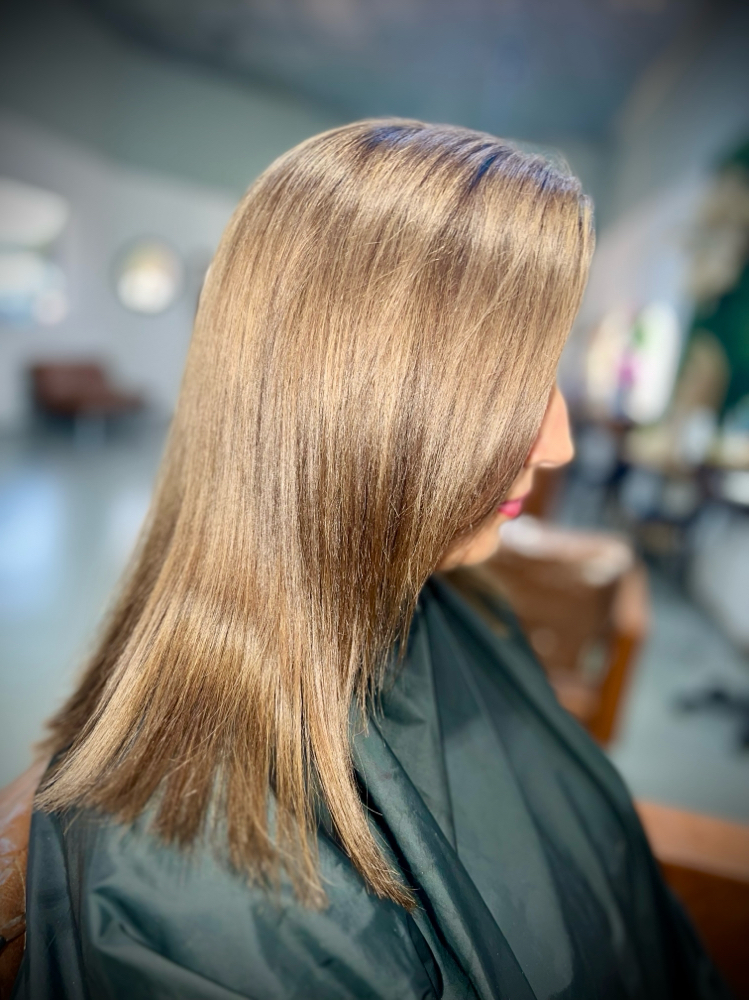 All Over Color at The Beauty Bar in Waynesboro, MS