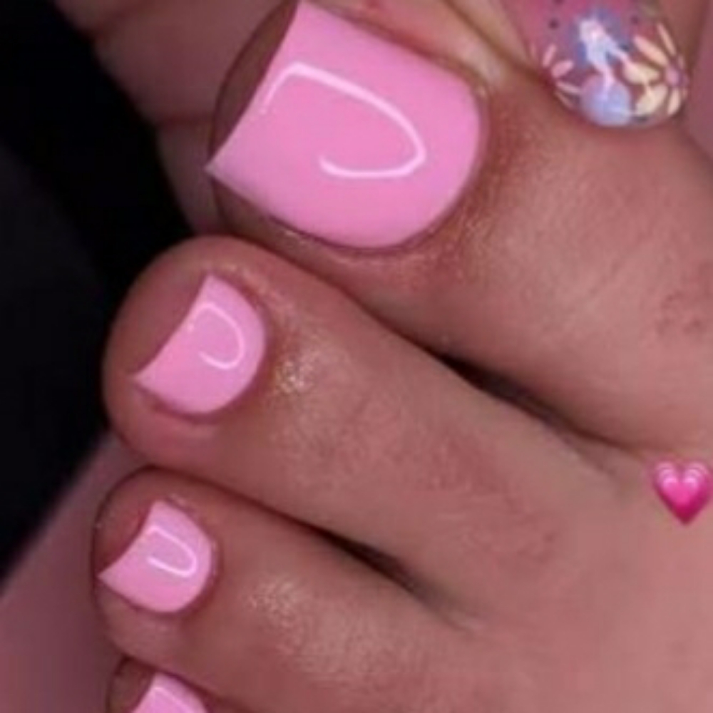Acrylic Full Set Of Toes at Nails by Lisa in Winter Haven, FL
