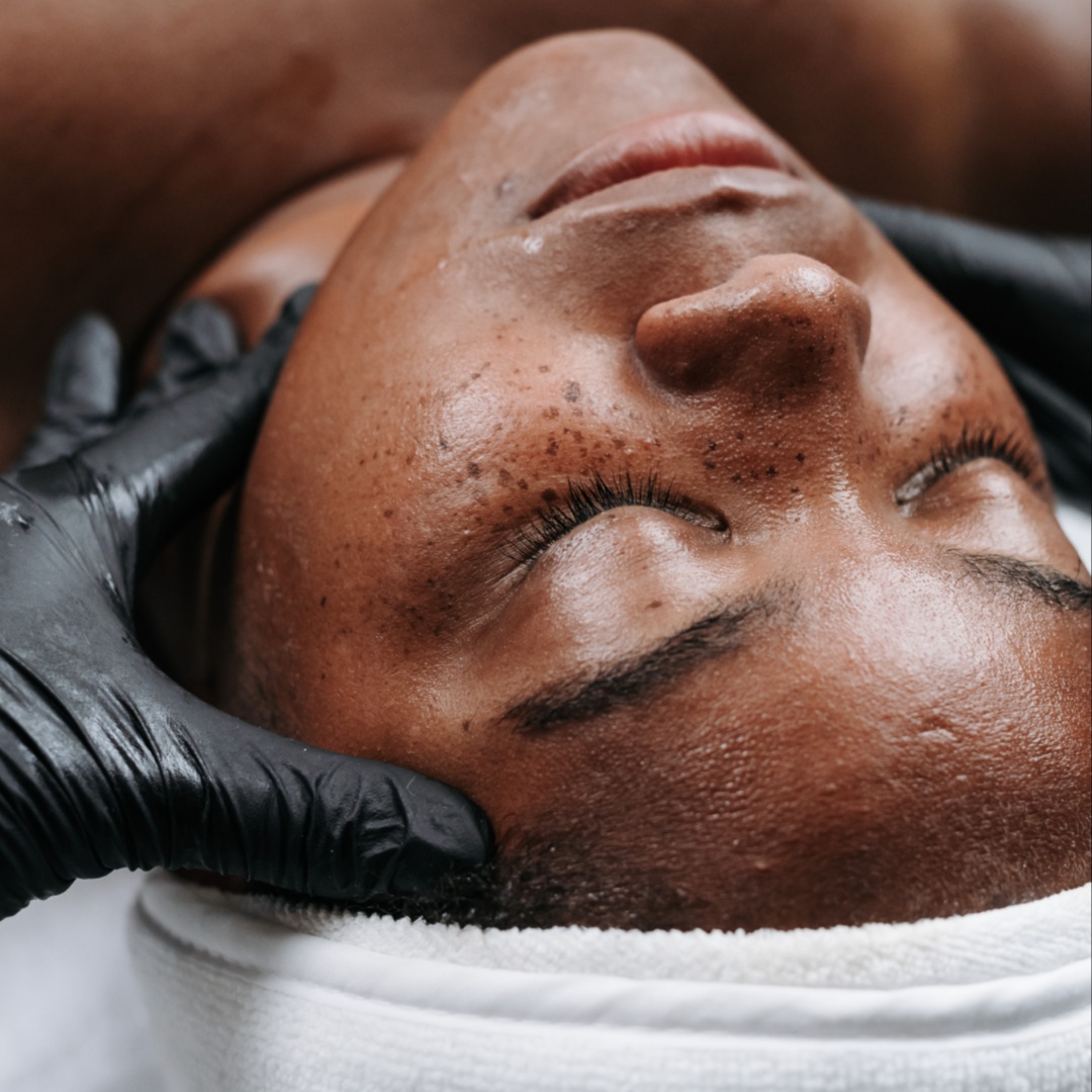 Radiance 4c Facial at the Treatment Lounge: Studio 11C in Lake Forest, CA