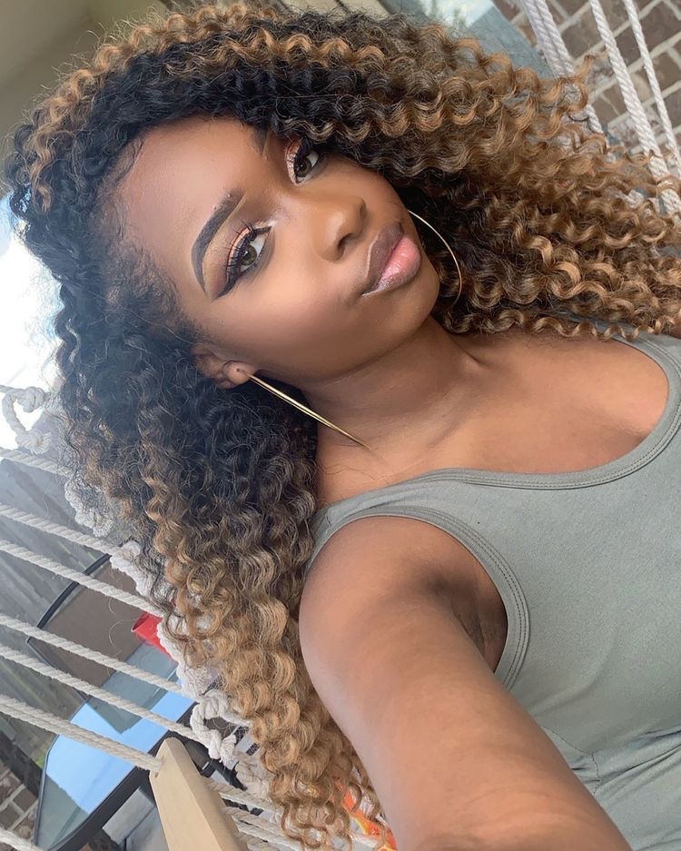 Crochet (HAIR NOT INCLUDED)