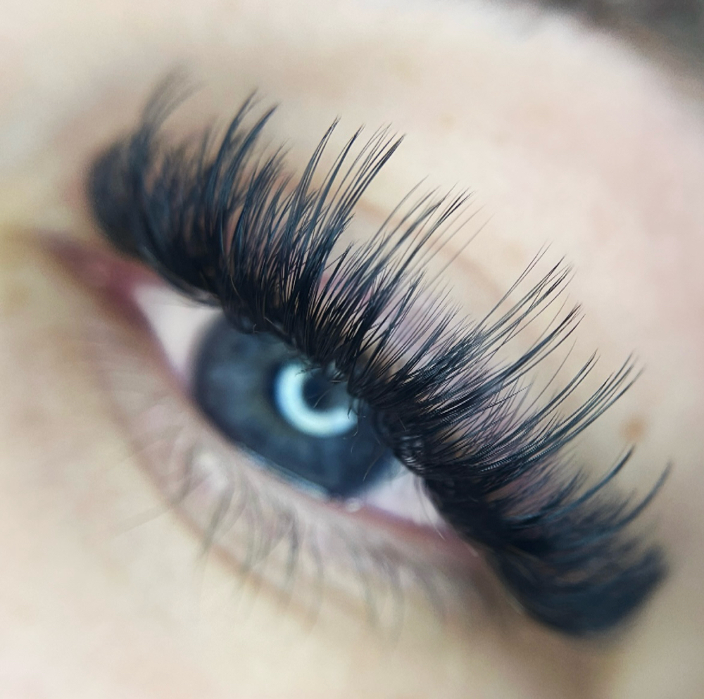 Ahwatukee Lash Special