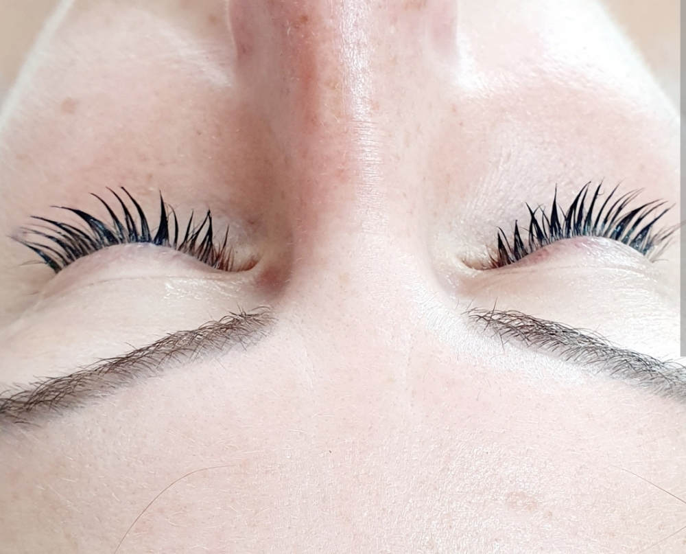 Eyelash Tinting