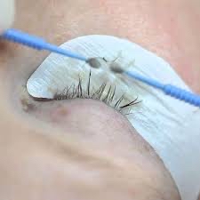 Lash Removal