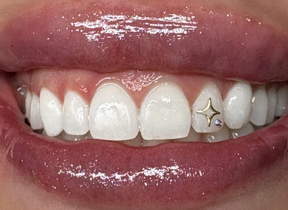 18K Solid Gold Gem