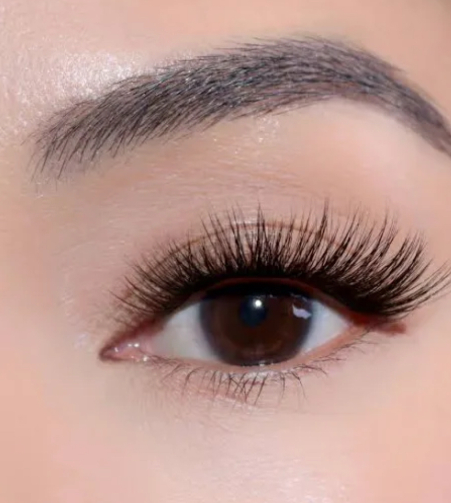 Hybrid Lashes at Jane Rozier Permanent Makeup & Esthetics in La Vista, NE