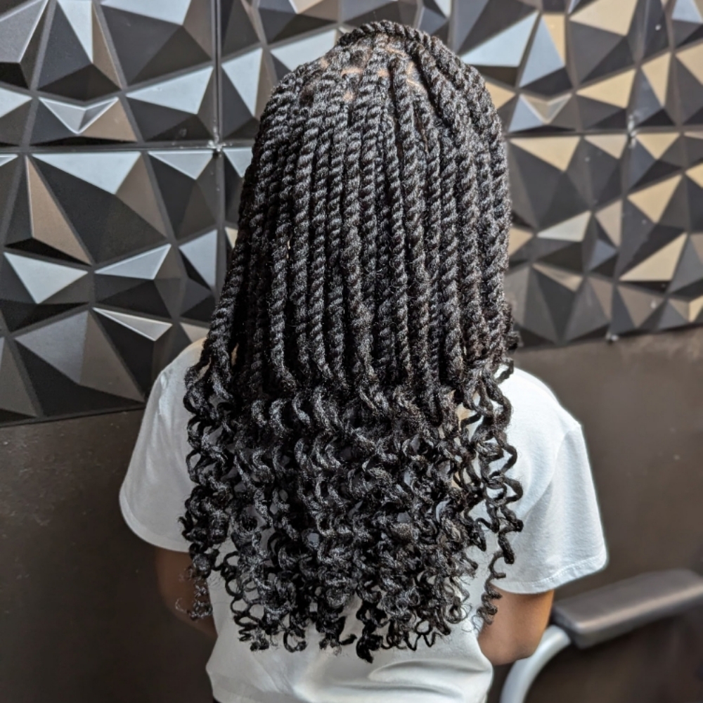 Kids Kinky Twist (6-10) at Stylo Sense LLC in Memphis, TN
