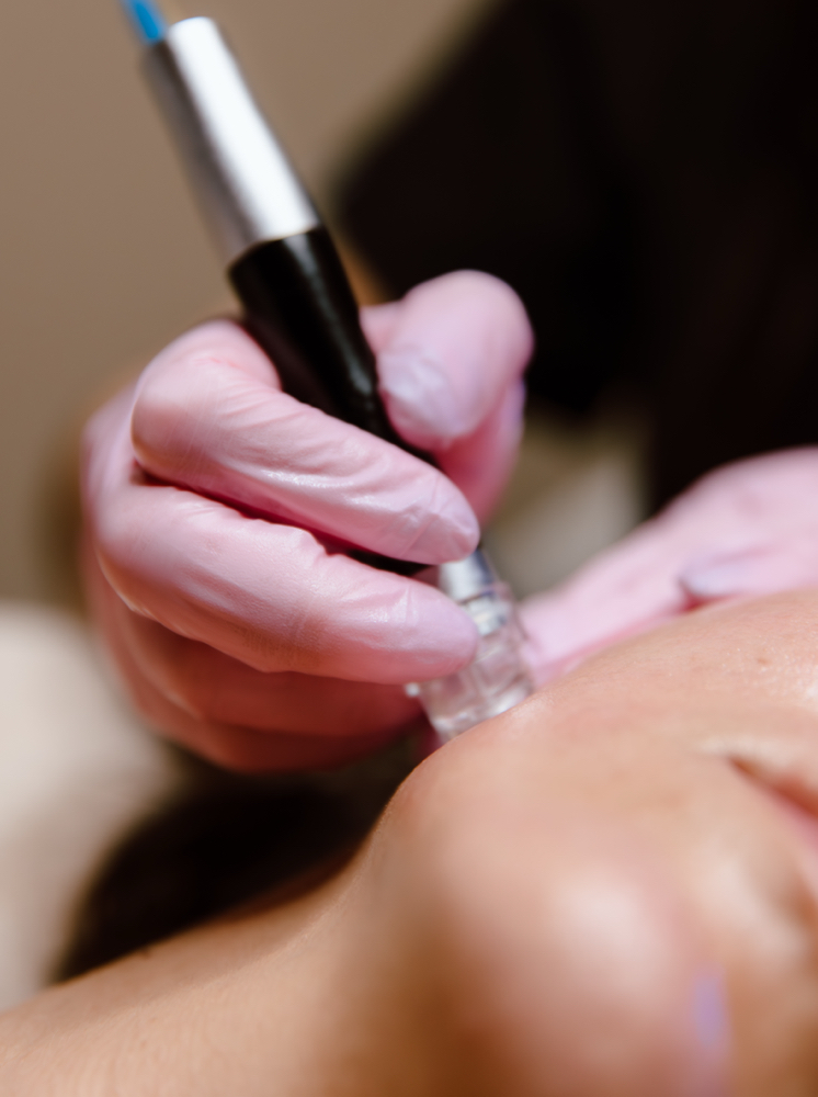 Hydraglow Deluxe Facial
