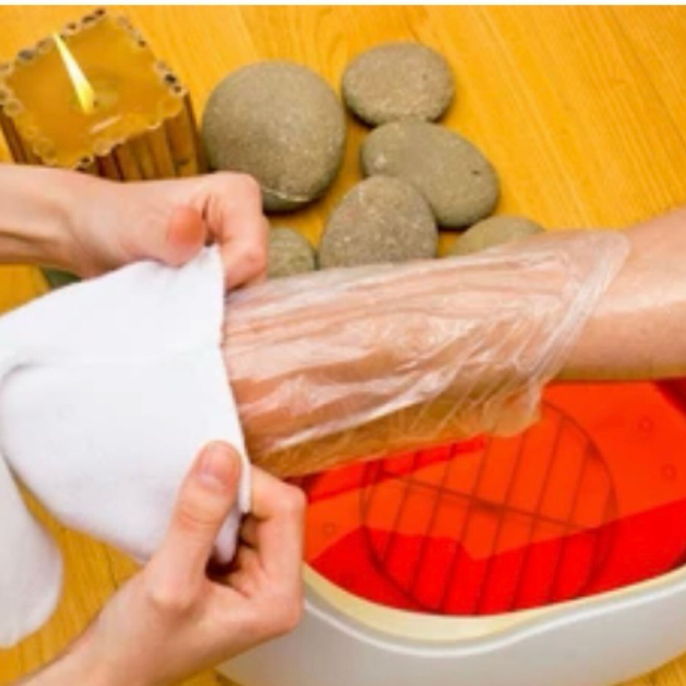 Paraffin Feet Treatment at Bella Salon Edison in Edison, NJ