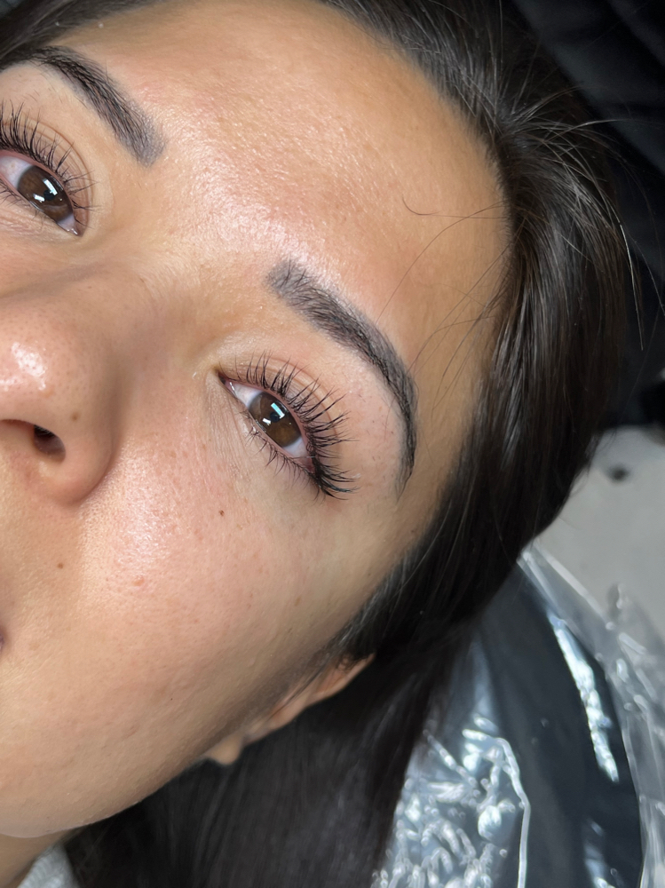 Lash Lift And Tint