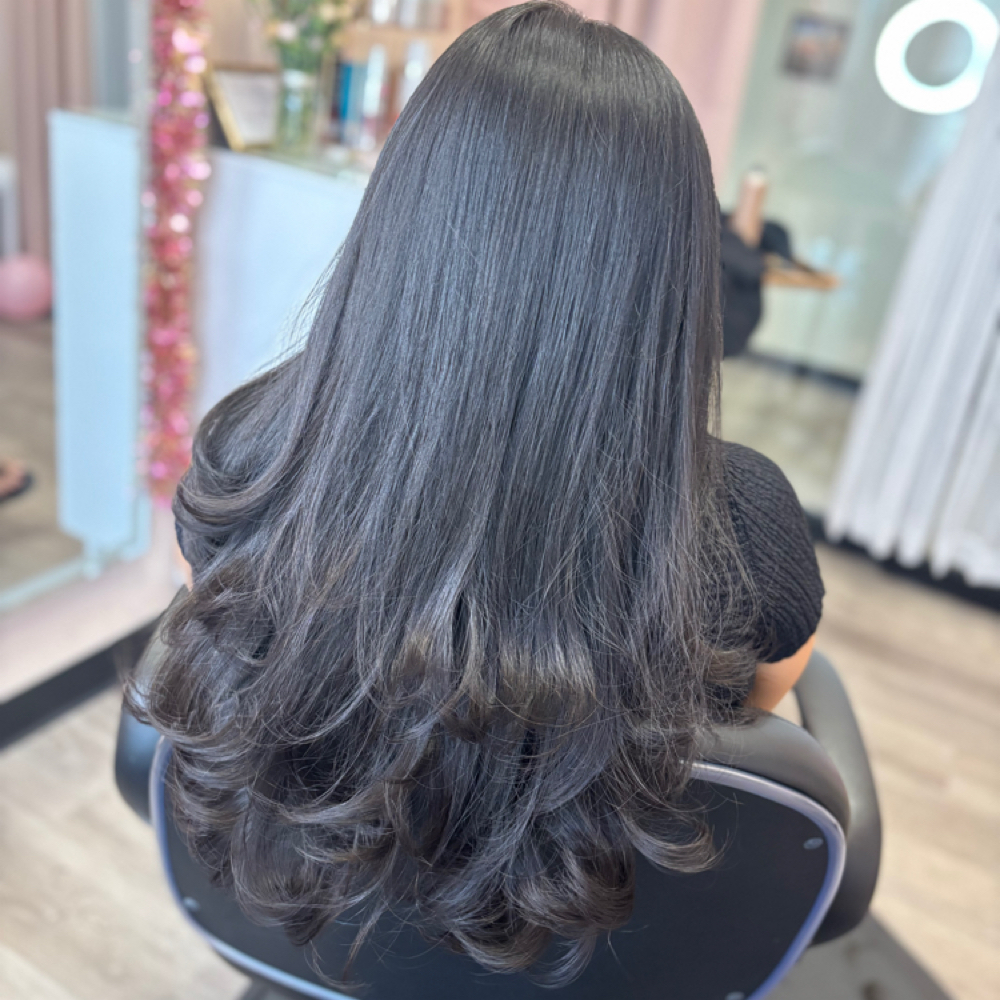 WOMAN HAIRCUT + STYLE at Glow Divino Studio in Phoenix, AZ