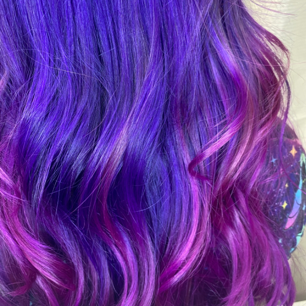 Personalized Vivids at Lindsey’s Locks in Myrtle Beach, SC