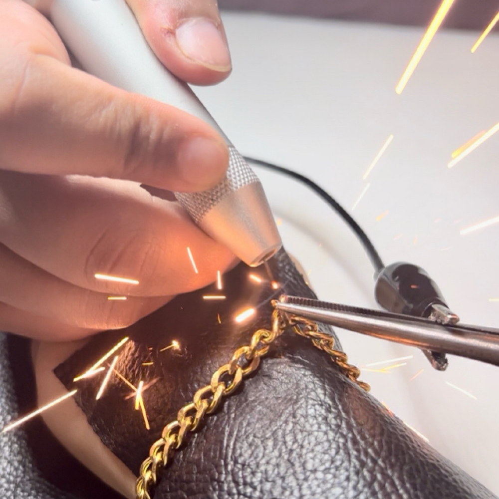 Permanent Jewlery at The Gleaux Lab/Charmed Beauty, LLC in West Monroe, LA