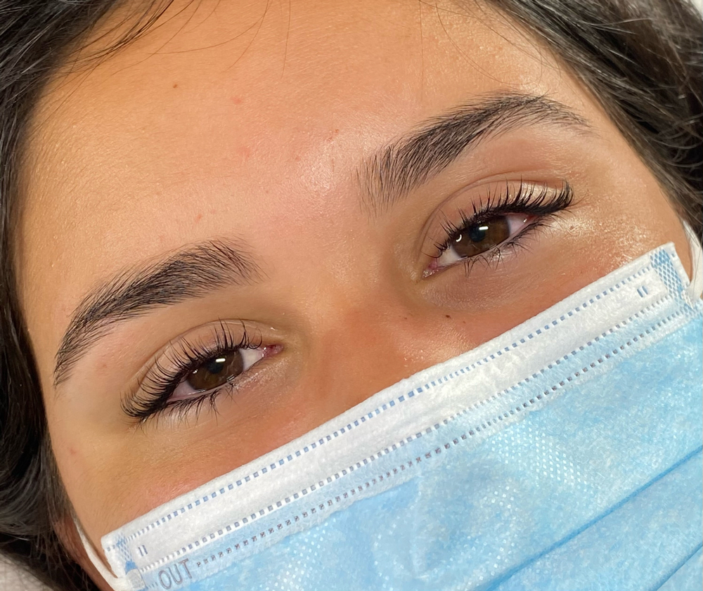 Brow Wax + Lash Lift