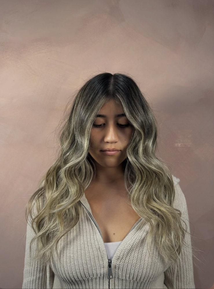 Full Foilayage/balayage at Strand of Sol Studio in Pasadena, CA