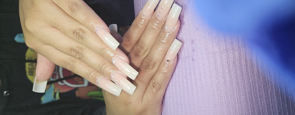 Ombre Nail Charms at Karen Garcia/ traviesas nails in Carson City Nevada, NV