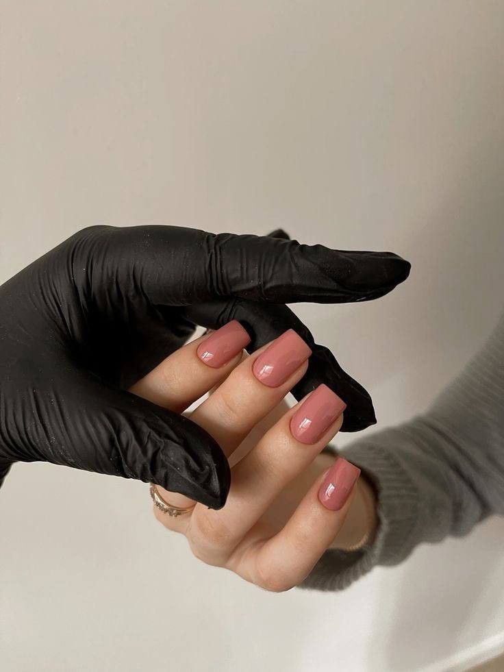 Russian Manicure/ Extensions short