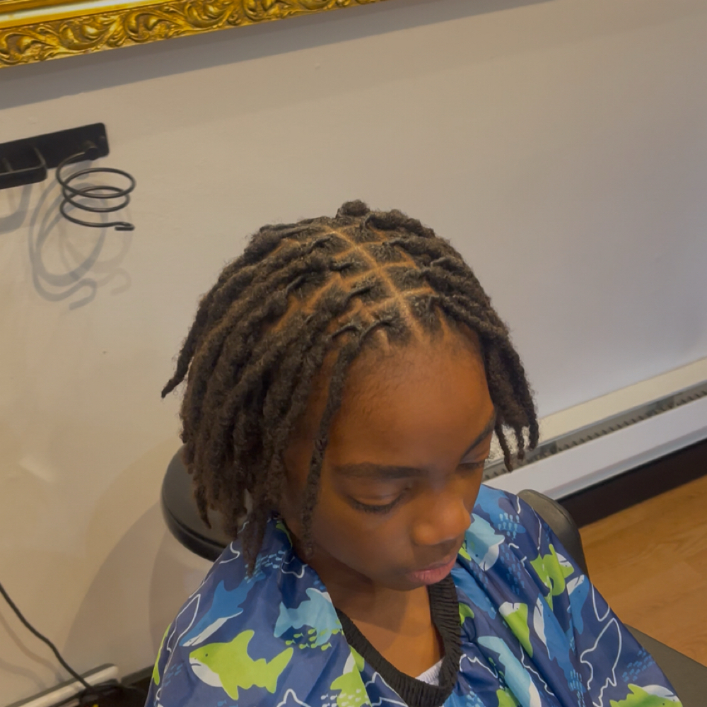 Kids Loc Maintenance at RESTORA in Lynnwood, WA
