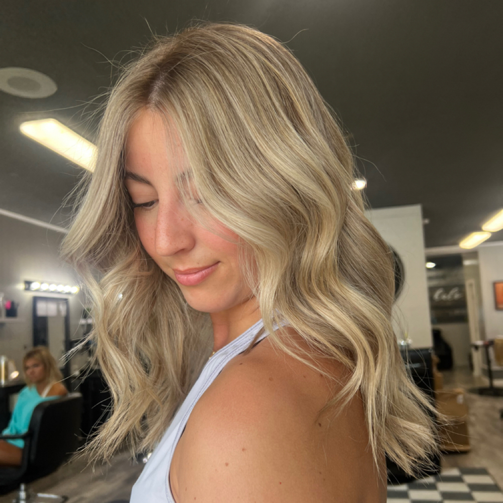 Mini Highlight at Beauty By Bel in Terrell, TX