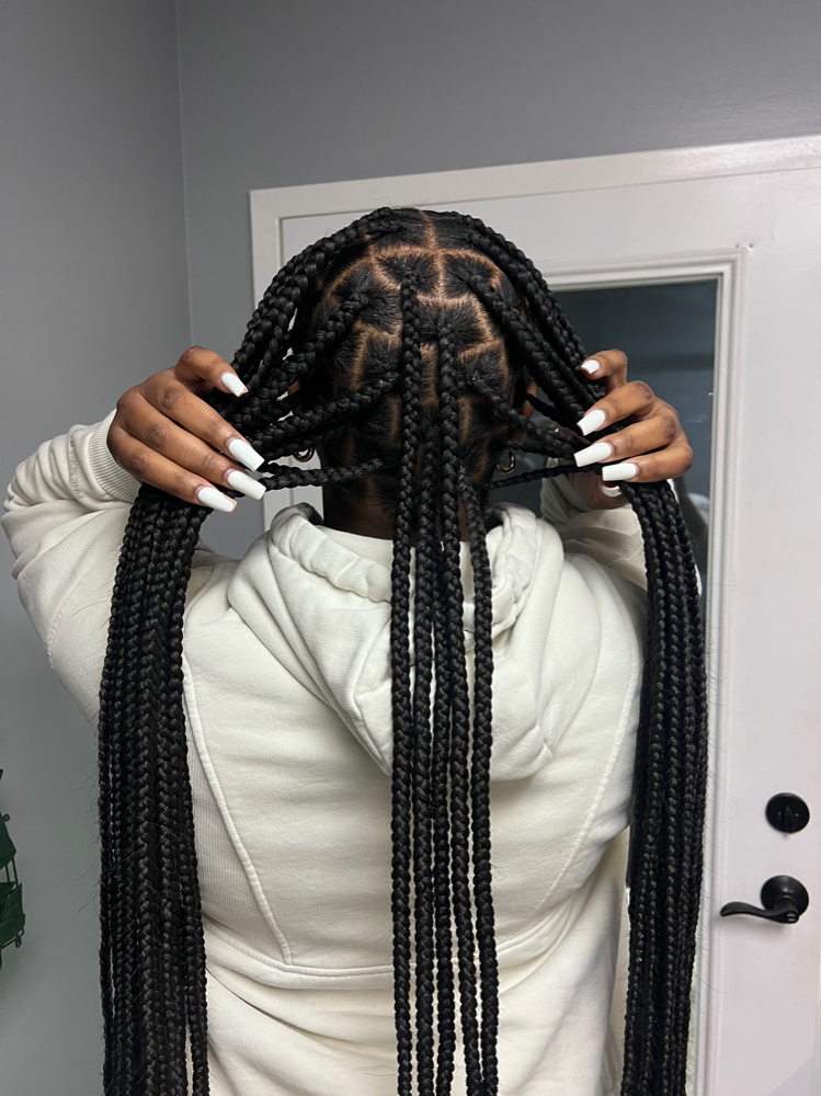 Large knotless braids