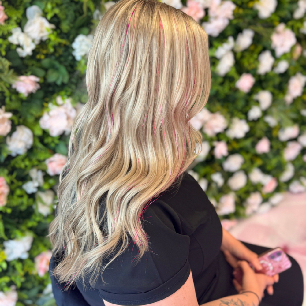 Dimensional Blonding at Haven & Mane in Crab Orchard, WV
