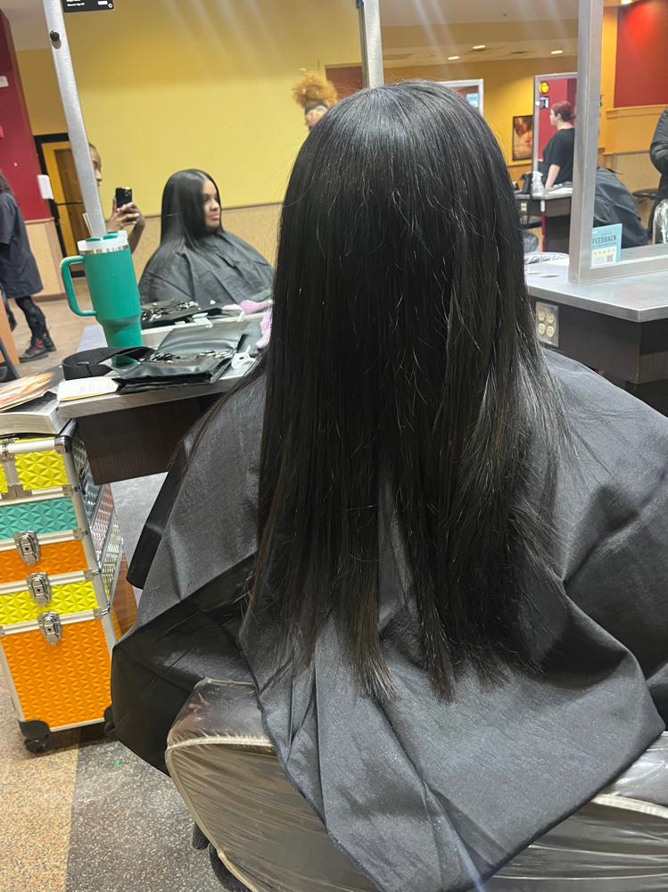 Wash, Blowdry & Trim